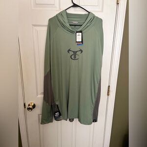 Reeltree men’s Fishing long sleeve hoodie type shirt sz. 2XL NWT green.